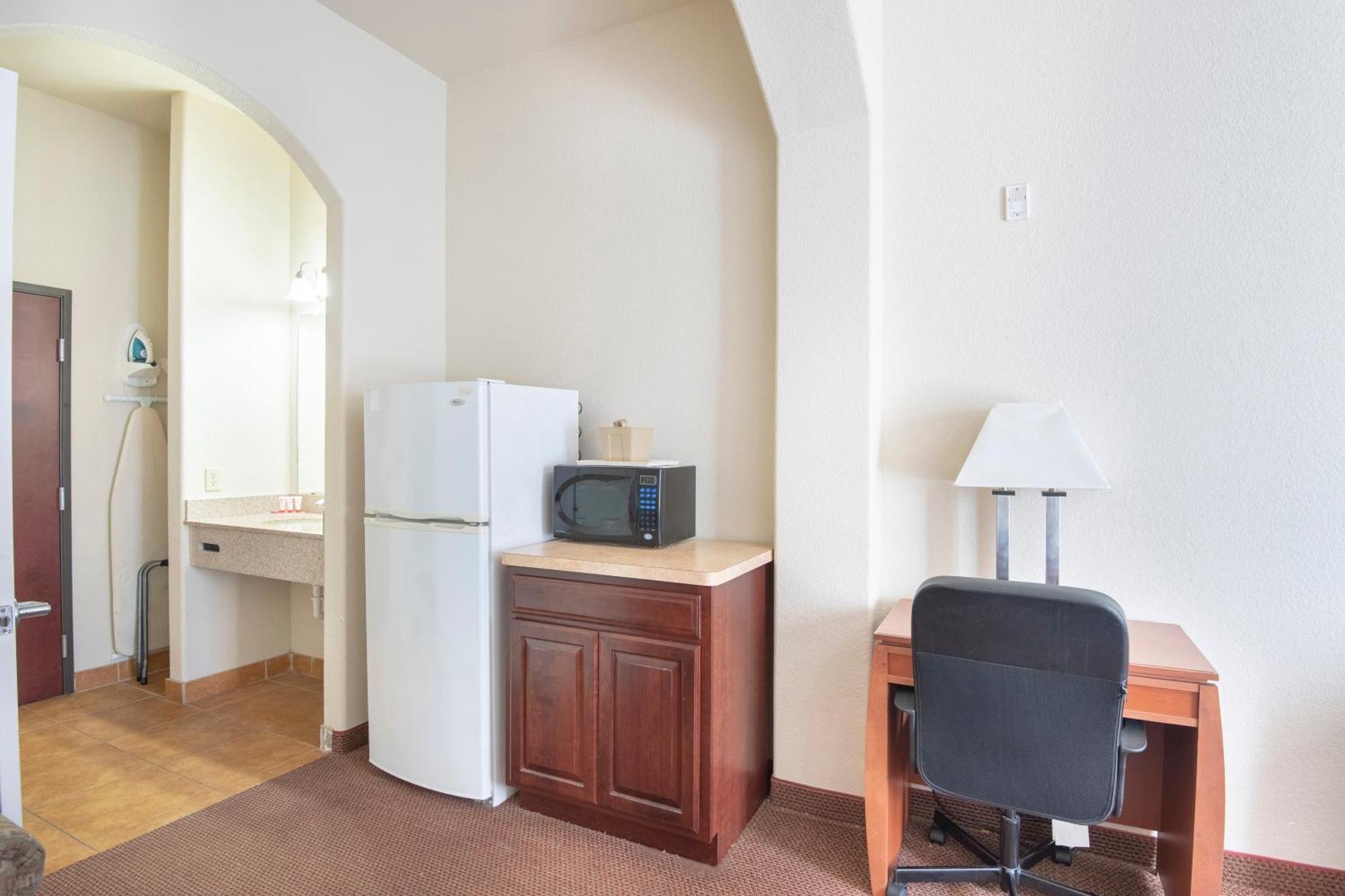 Oyo Townhouse Clute Lake Jackson المظهر الخارجي الصورة